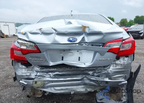 2019 Subaru Legacy 2.5I Premium из США, поврежденный, VIN 4S3BNAF61K3011165